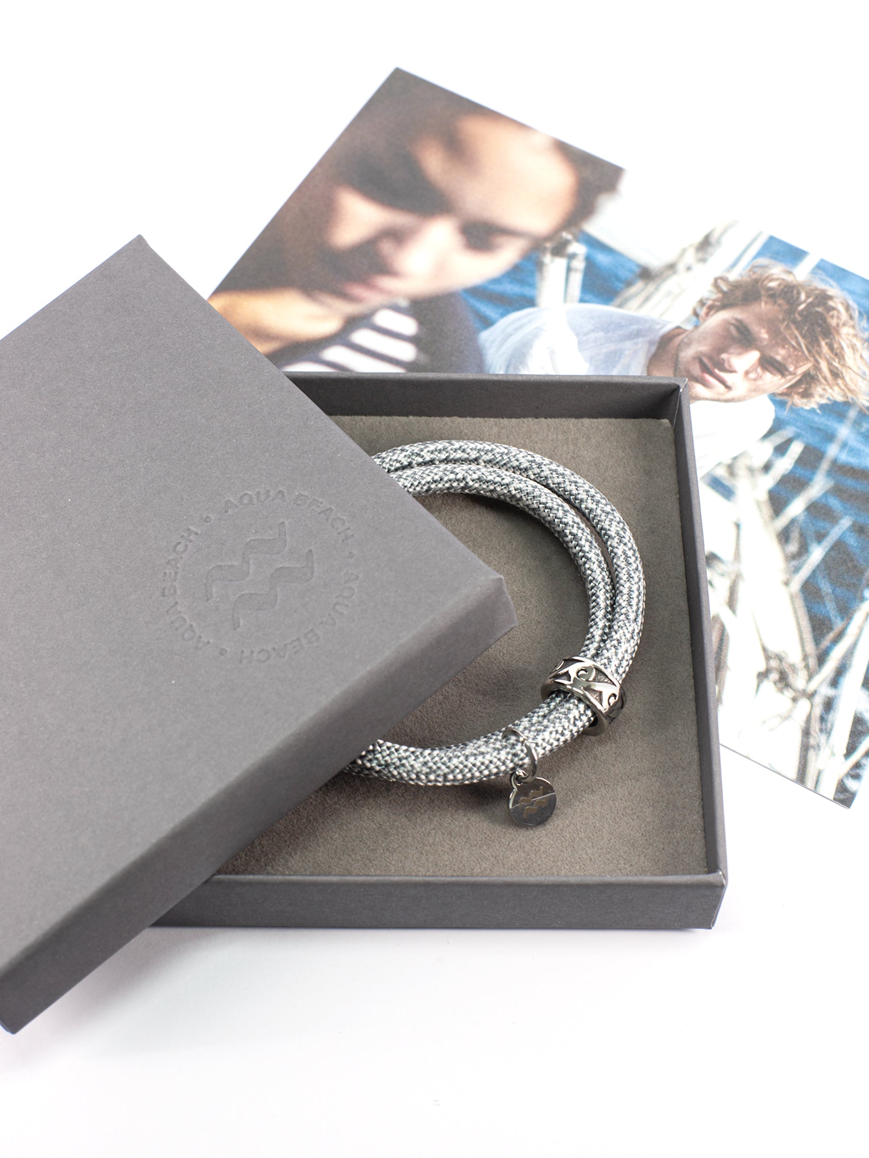 Aqua Beach Recycled Plastic Bracelet - WAVE Grey