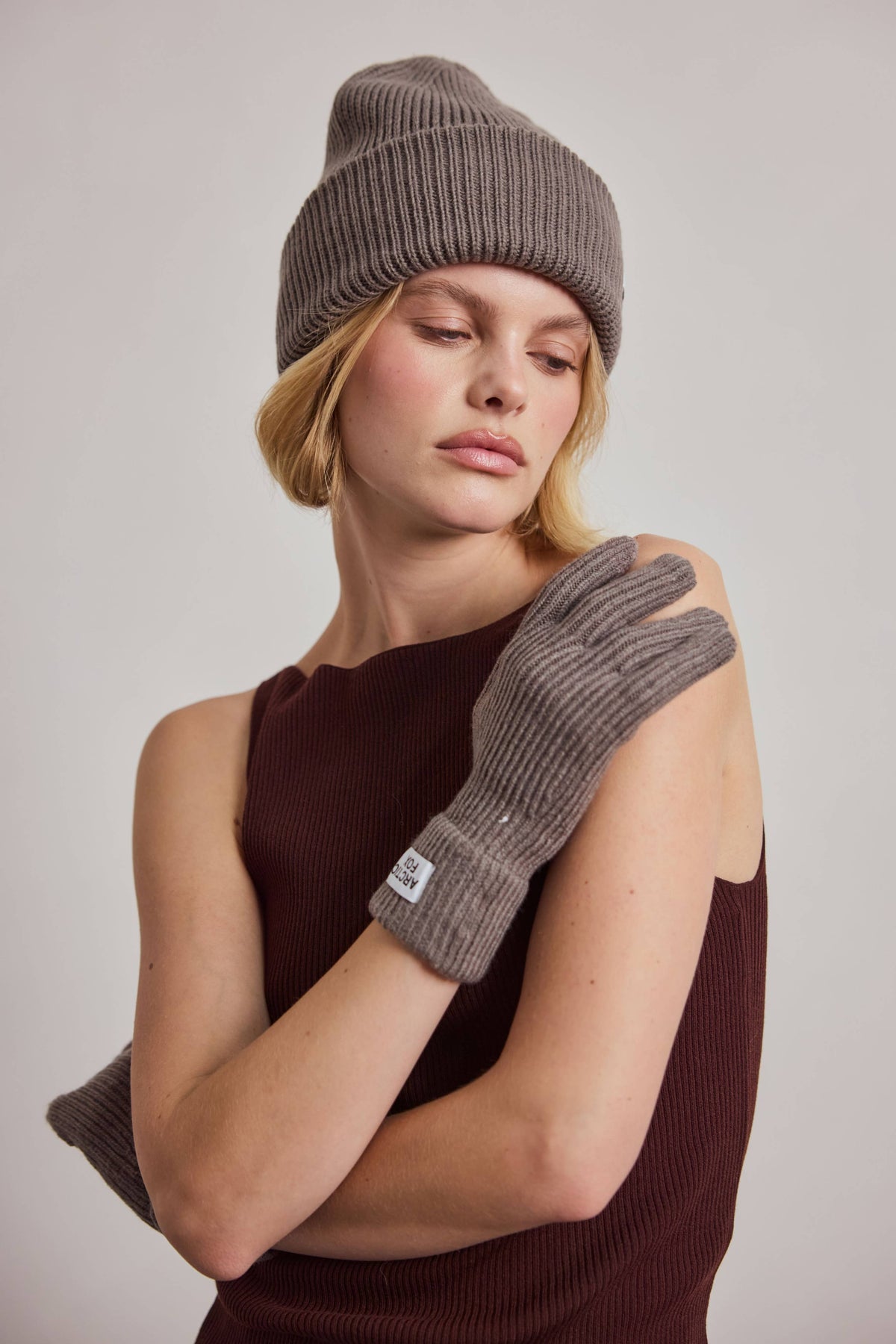 Recycled Bottle Gloves - Dark Grey - AW26