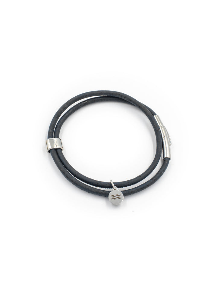 Sustainable Cork Bracelet – Navy – Product photo – The Sea Shed