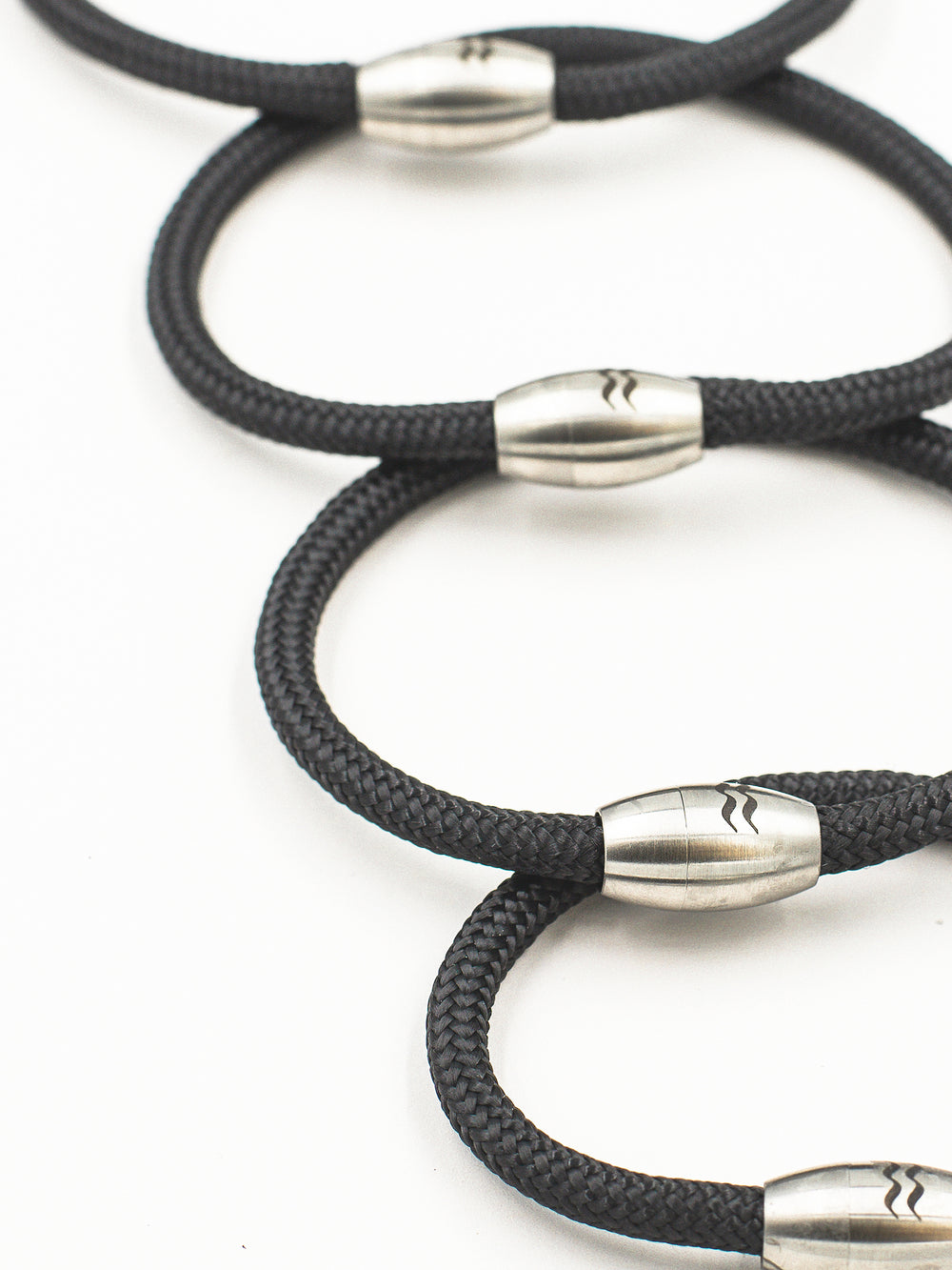 Recycled Plastic Rope Bracelet – Black – Detail view – The Sea Shed