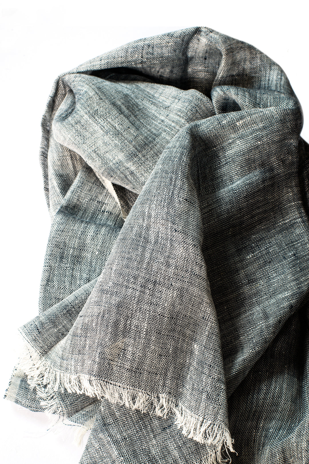 Hand-Loomed Linen Scarf – Blue – Detail view – The Sea Shed