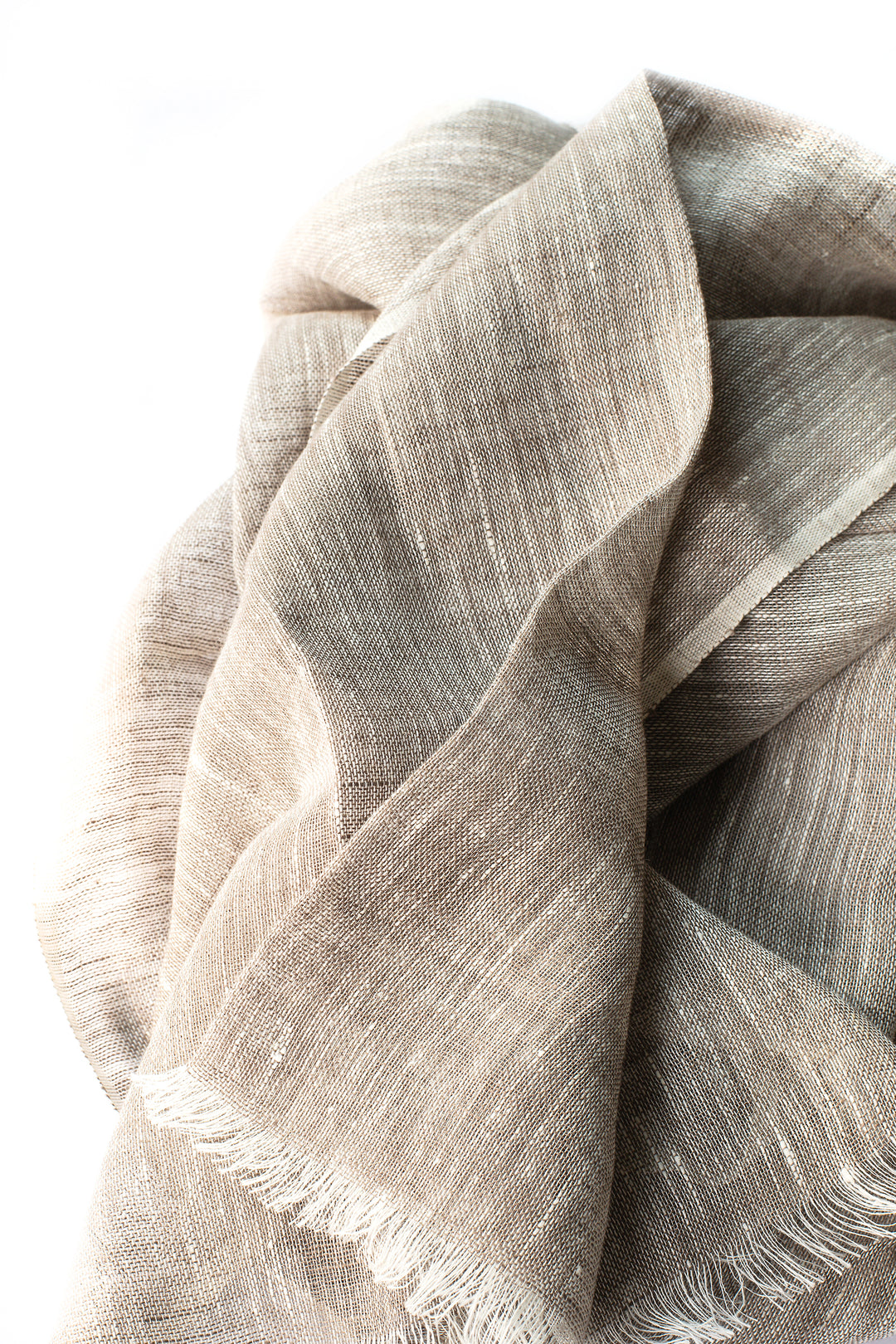 Hand-Loomed Linen Scarf – Sand – Detail view – The Sea Shed