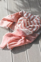 Hand-Loomed Linen Scarf – Red – Gift packaging – The Sea Shed
