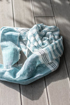 Hand-Loomed Linen Scarf – Blue – Gift packaging – The Sea Shed