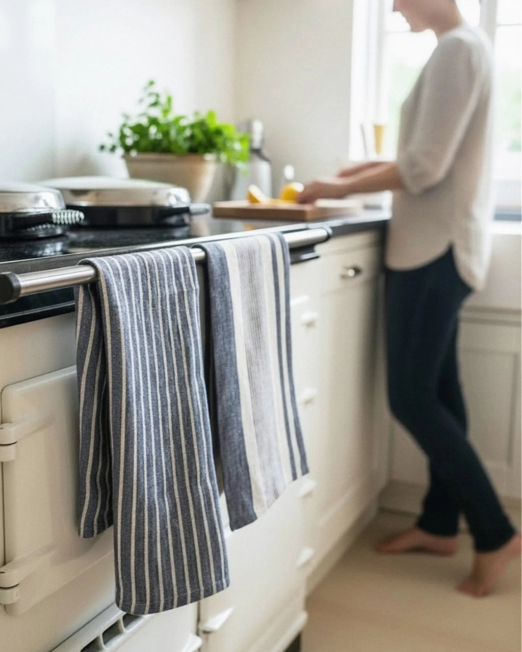 Navy Heritage Stripe Linen Tea Towel