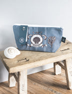 Cosmetic Bag Vintage Shell – Product photo – The Sea Shed