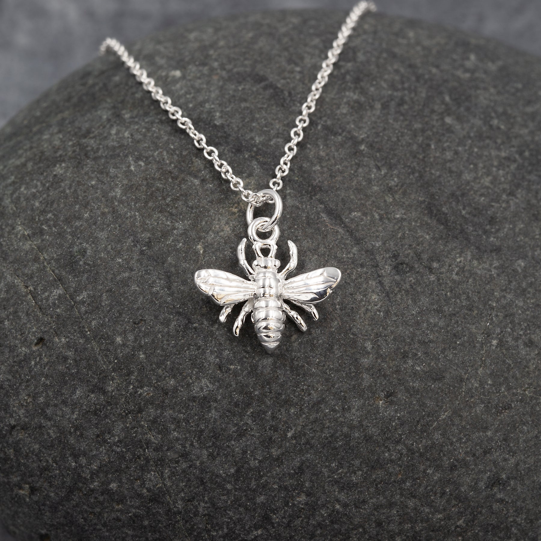 Solid 9ct Gold Large Bumblebee Necklace - pretty-wild-jewellery